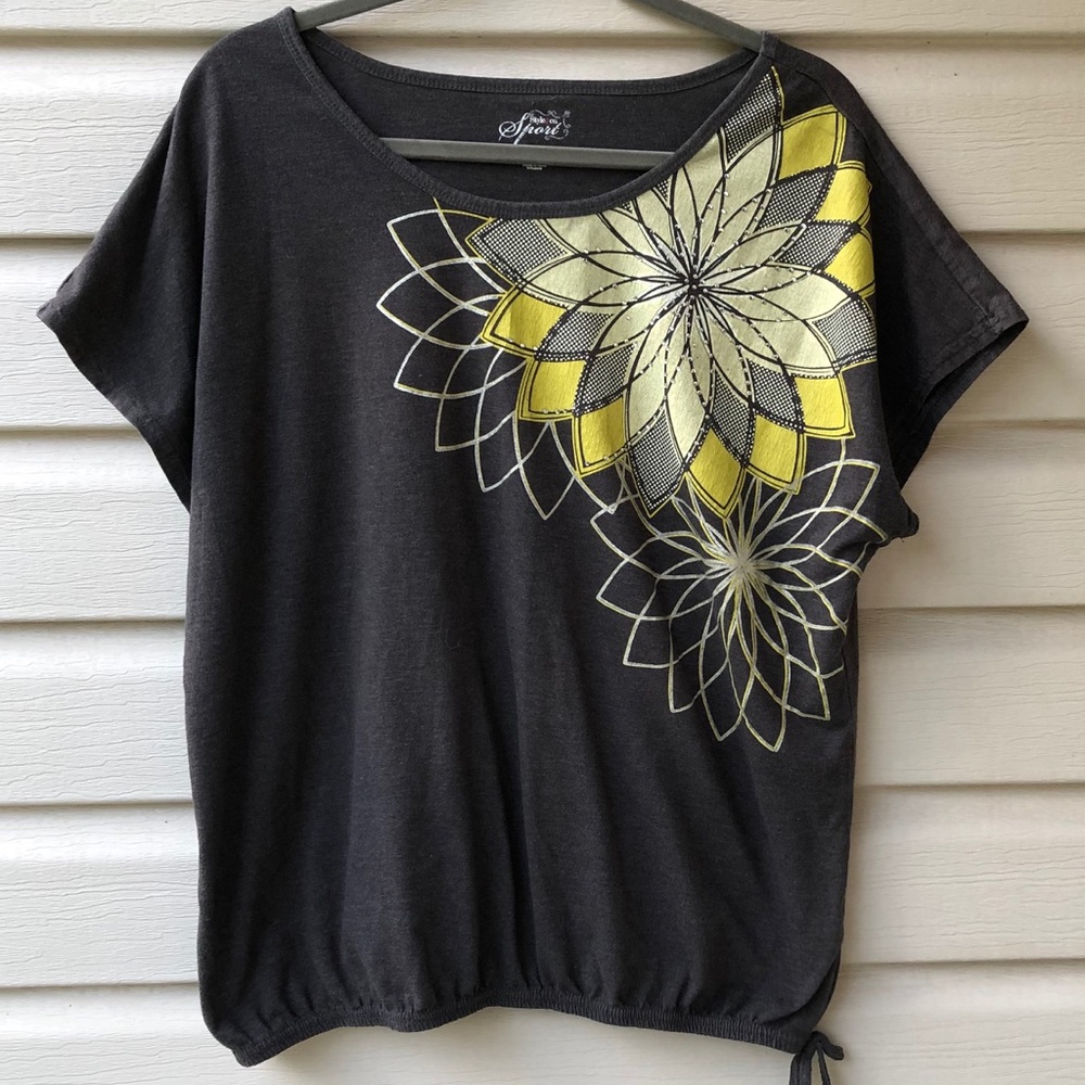 XL Style & Co. Rhinestone Sequin Top.